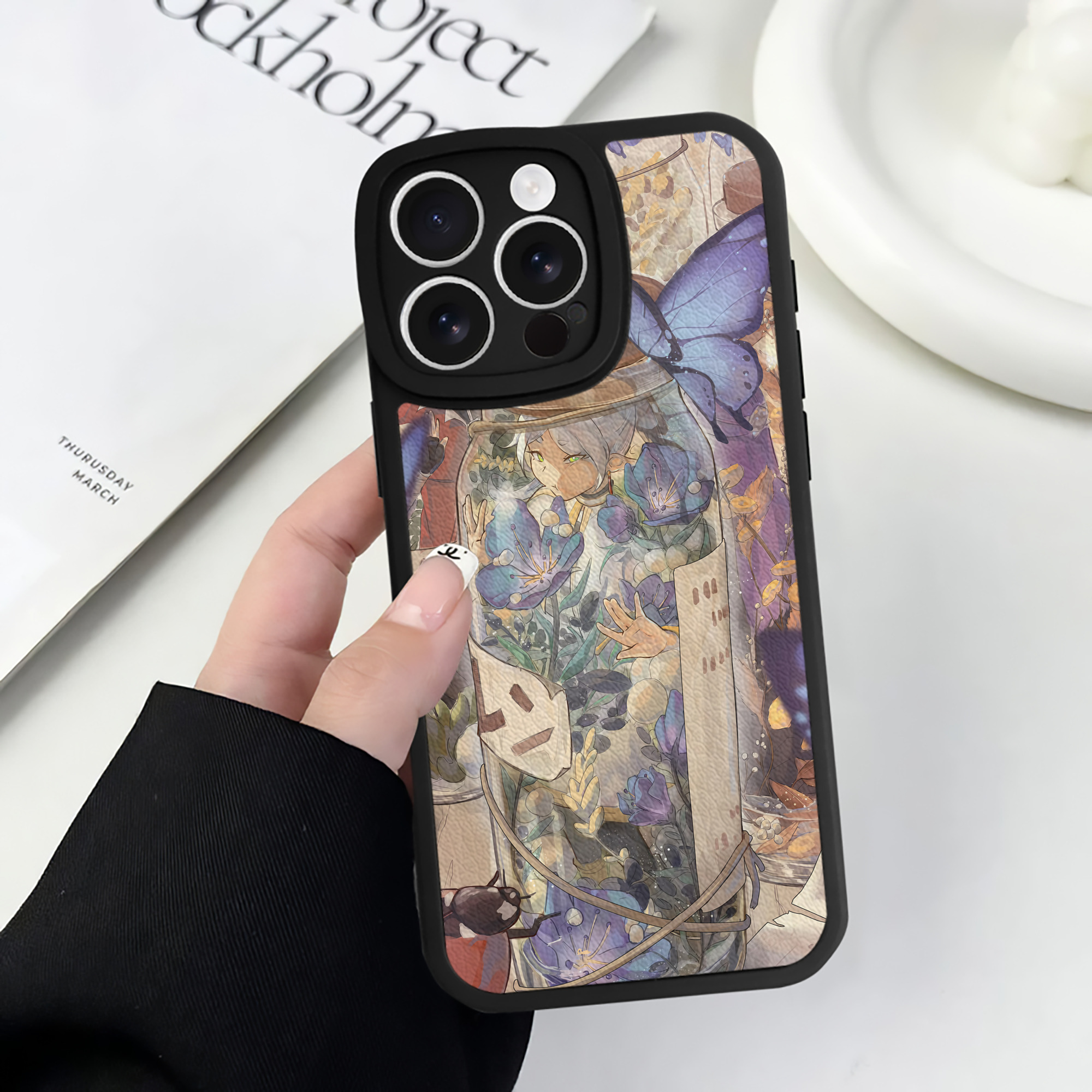 （画像用） 葬送のフリーレン Frieren 【iPhone 16シリーズ対応】シリコンスマホケース（レザー調） 材質：シリコン